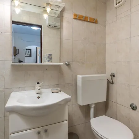 Awesome In With Wifi Case de vacanță Lopar