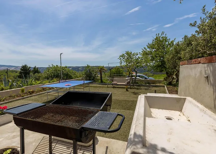 Awesome In With Wifi Feriehus Lopar